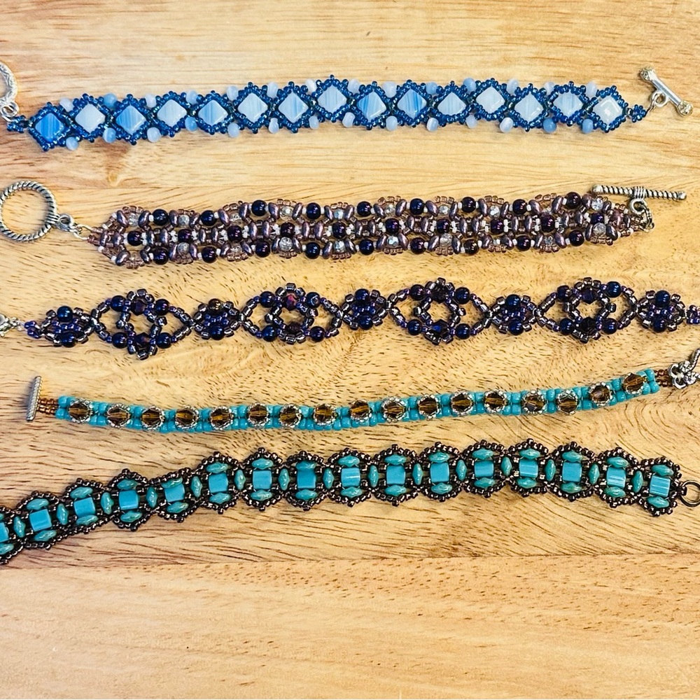 Handmade bracelet bundle - Picture 3 of 3
